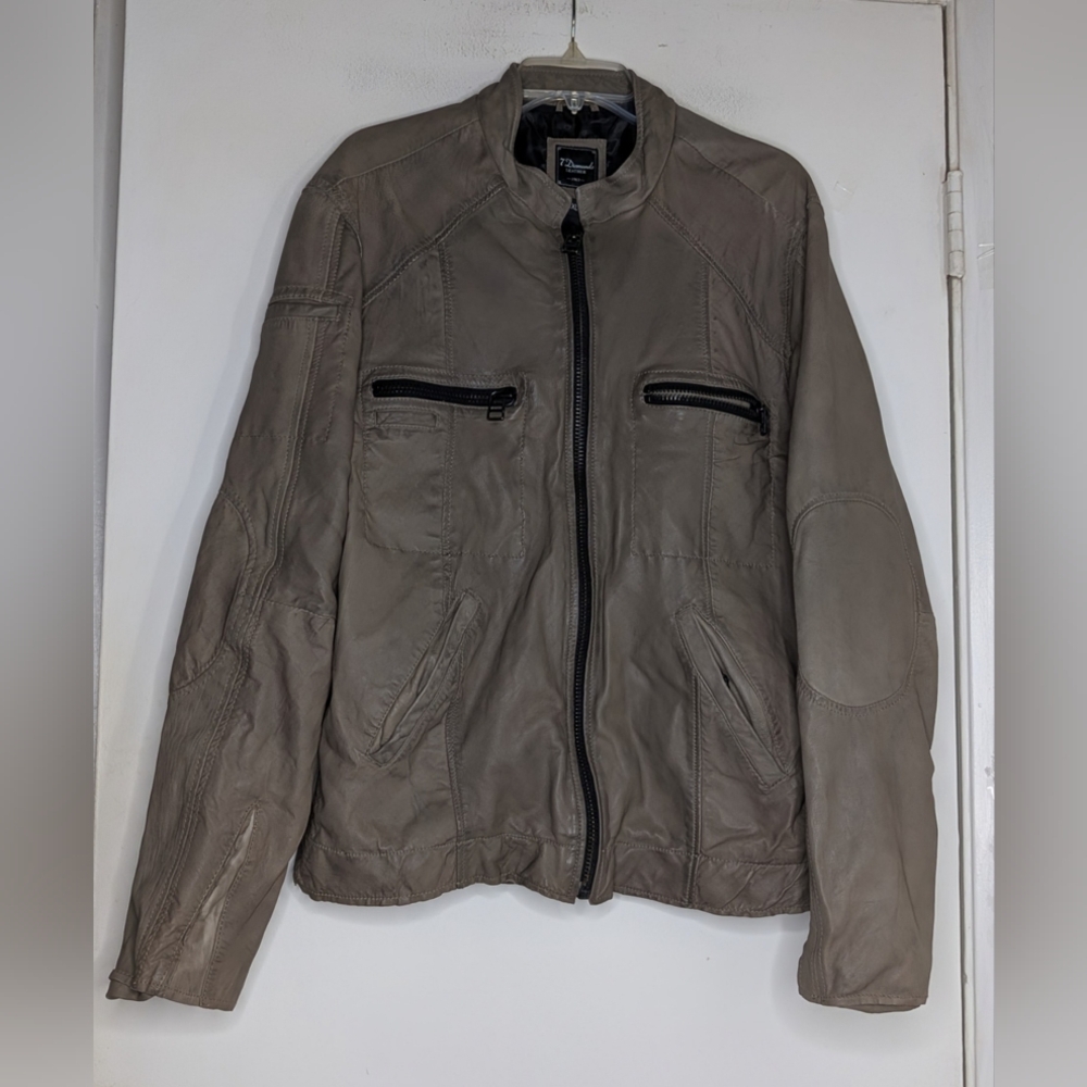 7 Diamonds Men’s Leather Jacket